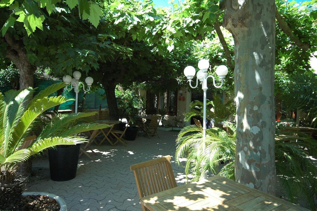 Hotel Le Castellamar Сент-Максім Екстер'єр фото